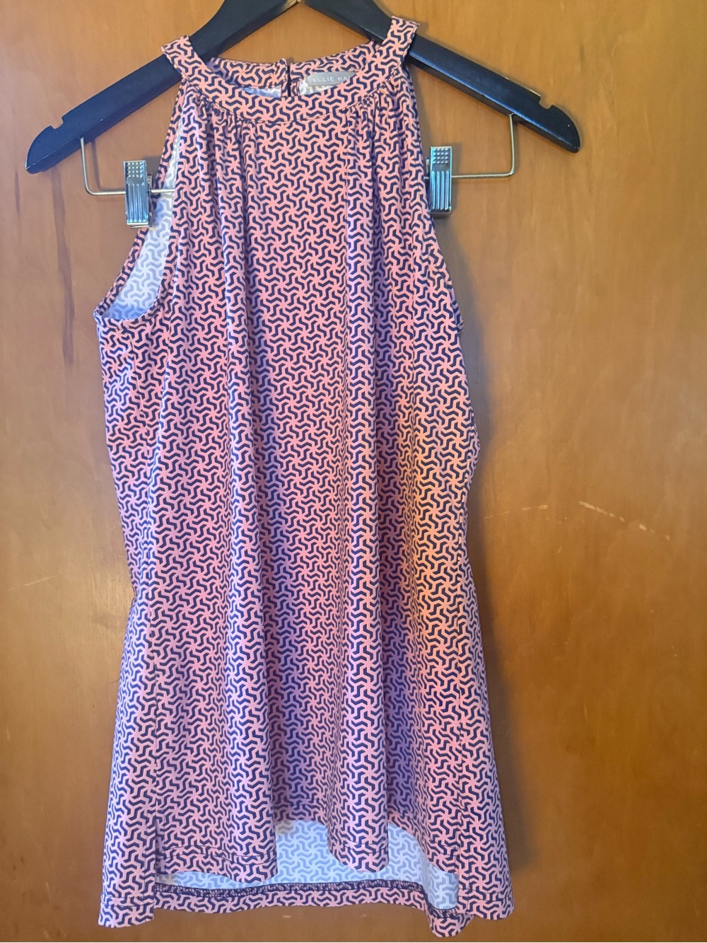 Ellie Kai Sleeveless Pink Geometric top